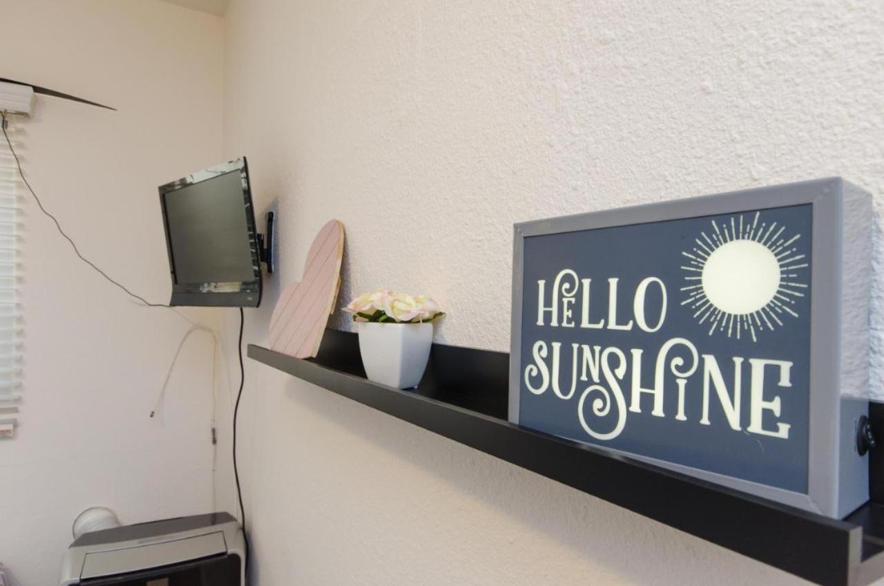 Cute Studio In The Heart Of Hollywood Los Angeles Exterior photo